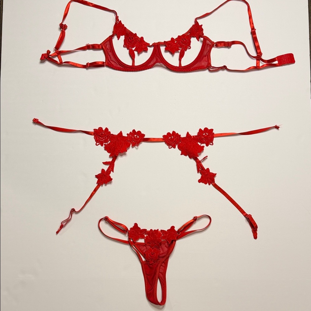 Red Floral Lingerie Set